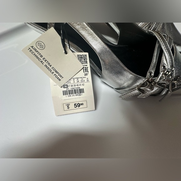 Zara NWT Metallic Silver Pointed Kitten Heels - Picture 5 of 6
